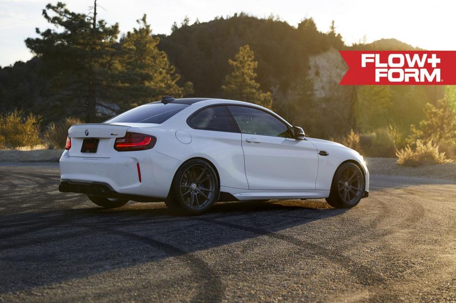  BMW M2 Coupe on HRE Wheels (FF04) 2018 года  (фото 7 из 12)